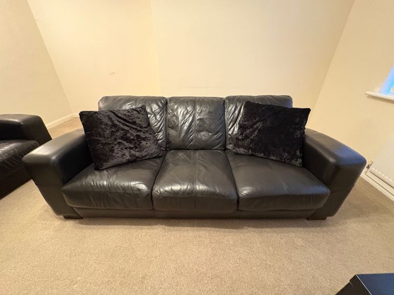 3 seater leather sofa