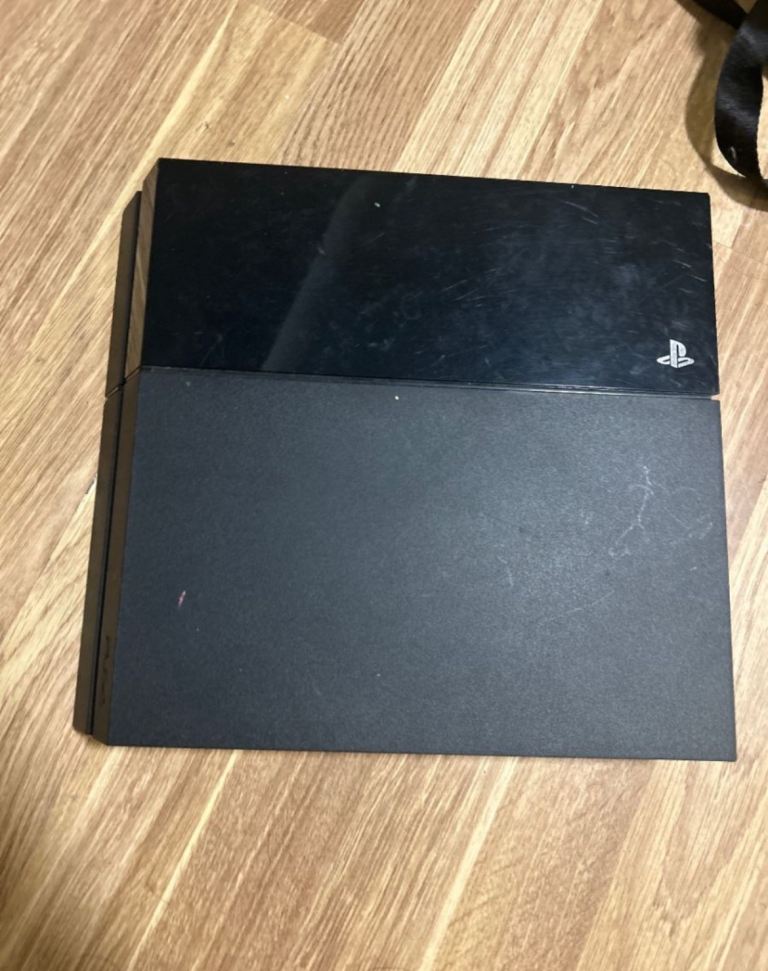 (PICK UP from stratford) PS4 Console Only