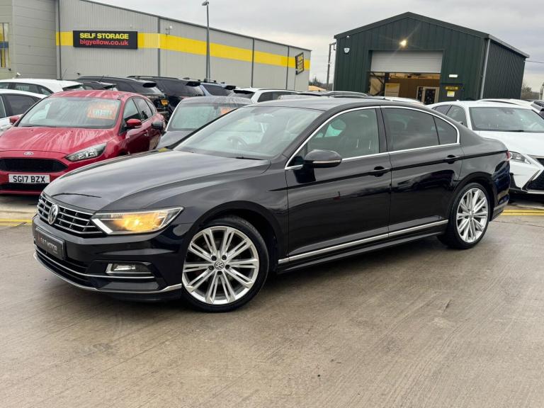 2015 Volkswagen Passat 2.0 TDI SCR 190 R-Line 4dr SALOON DIESEL Manual