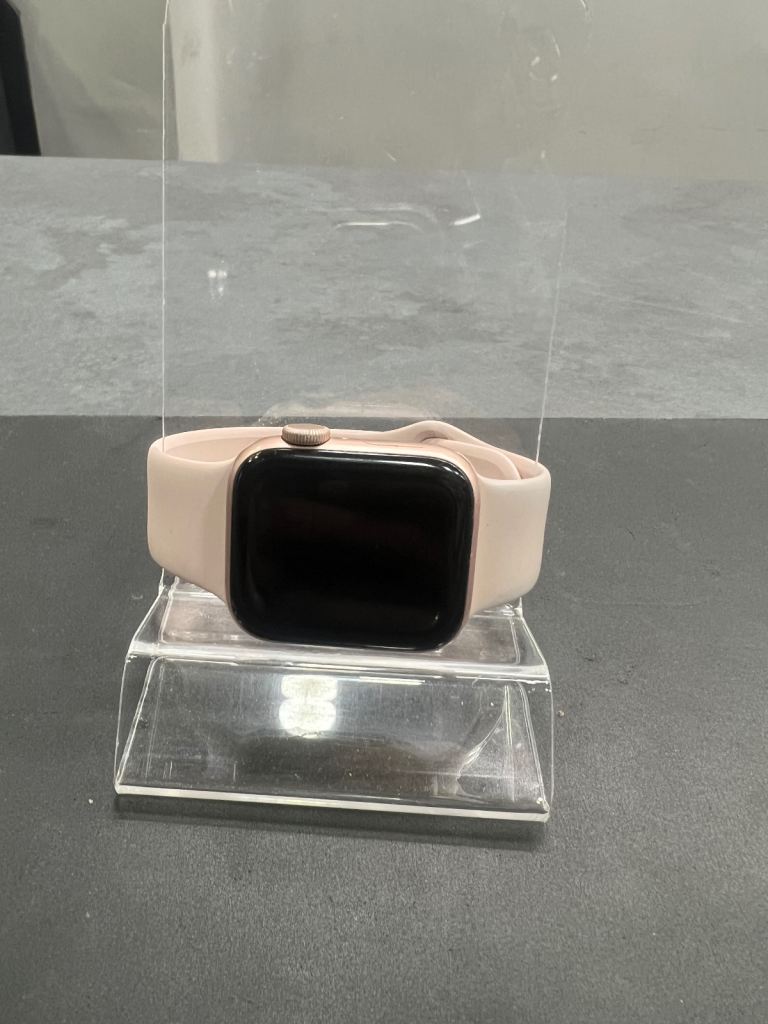 Apple Watch SE 1st Gen (2020) 40mm Gold with Pink Band
