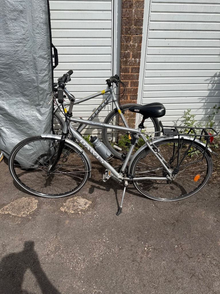 Dawes men’s medium frame Dutch style bike 
