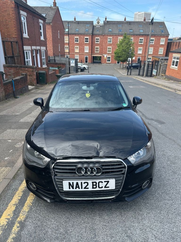 Audi, A1, Hatchback, 2012, Semi-Auto, 1390 (cc), 5 doors