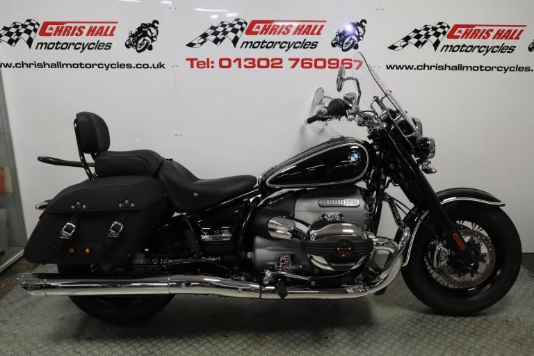 2022 BMW R18 Classic, low mileage. 