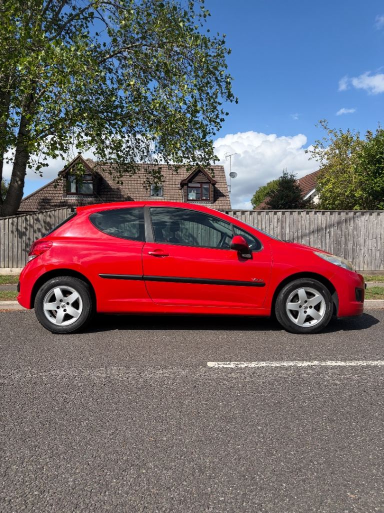 Peugeot, 207, Hatchback, 2010, Manual, 1398 (cc), 3 doors