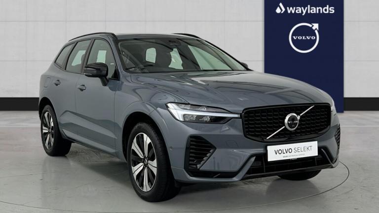 2023 Volvo XC60 Recharge Plus, T6 AWD plug-in hybrid, Electric/Petrol, Dark Estate Petrol Paralle...