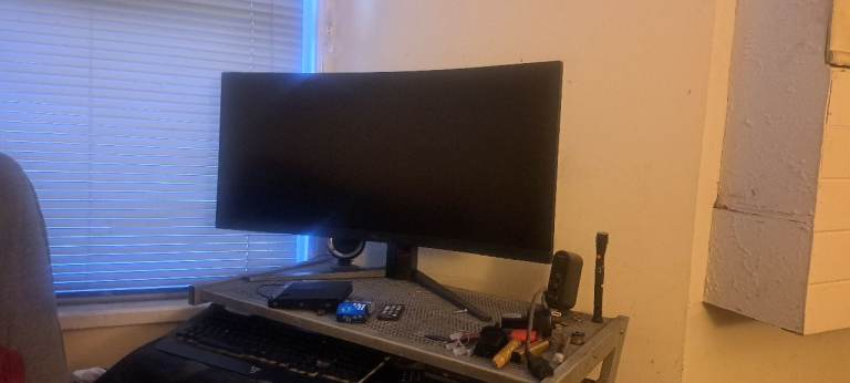 Aoc 34" curved 240hz gaming monitor