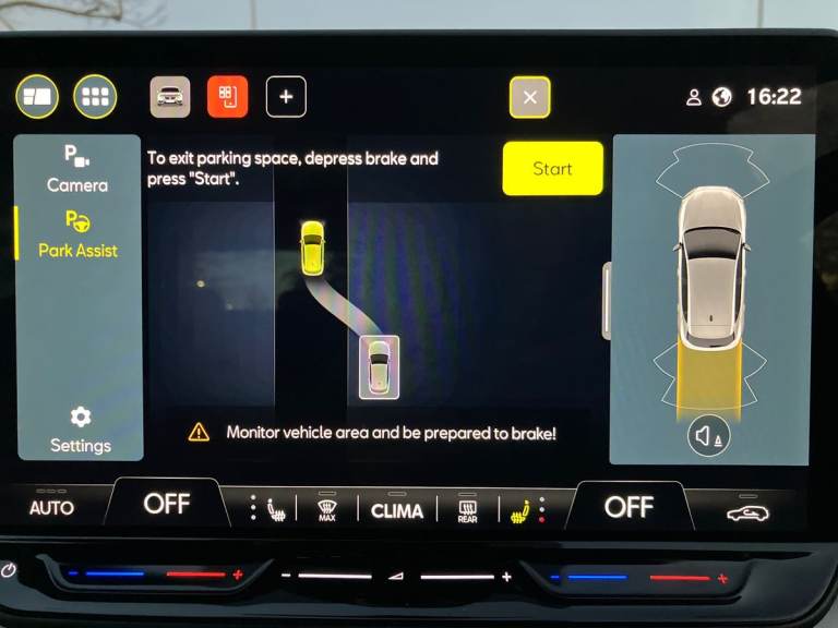 2025 SEAT Leon 1.5 TSI 150 FR Black Edition 5dr [DAP] Hatchback PETROL Manual