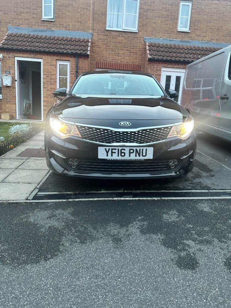 Kia optima 2016 1.7 disel Automatic 