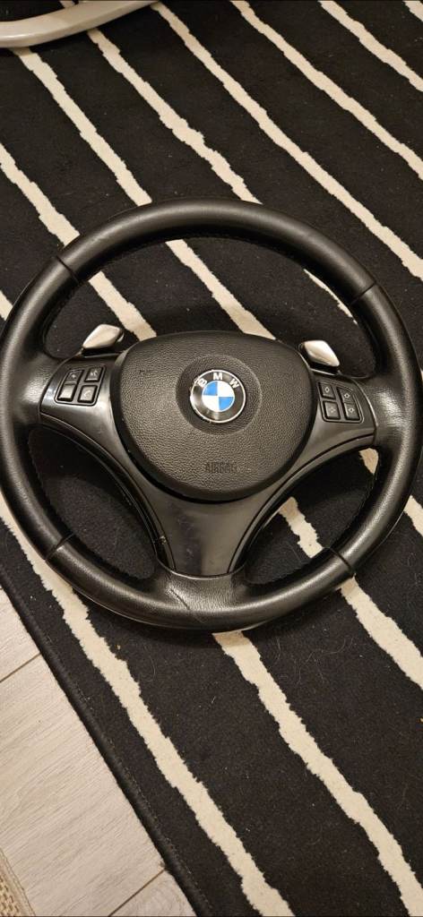 BMW steering wheel E90,E91,E92,E93