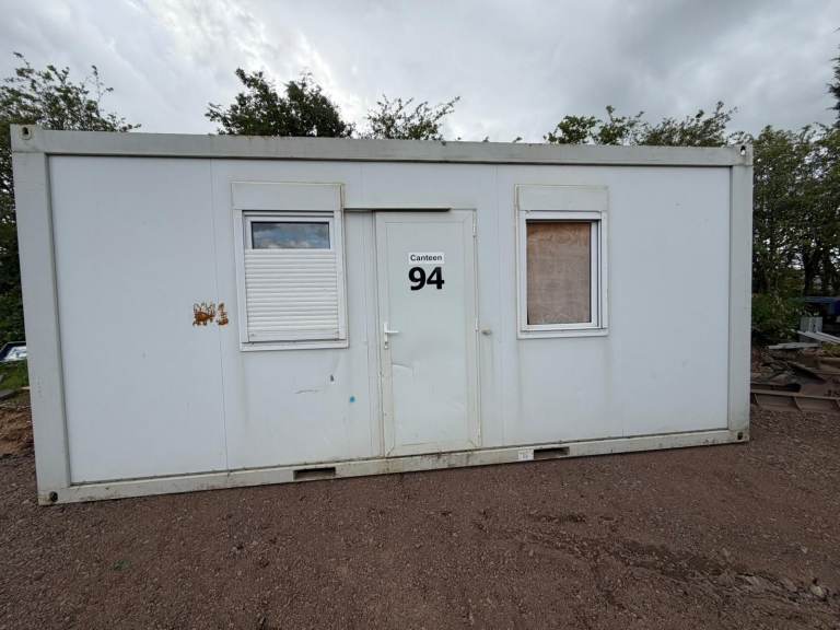 Container Unit Sink (20ft x 8ft x 8ft)