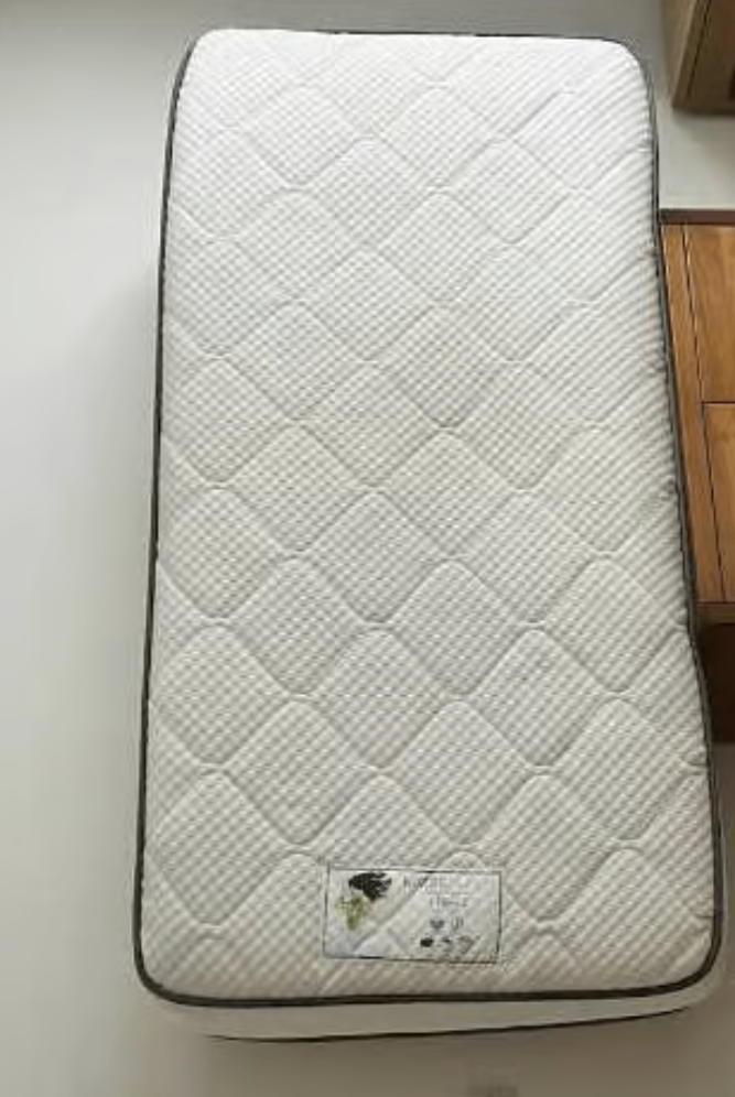 Single mattress by John Lewis, very thick, 32cm, extra firm, AS NEW condition