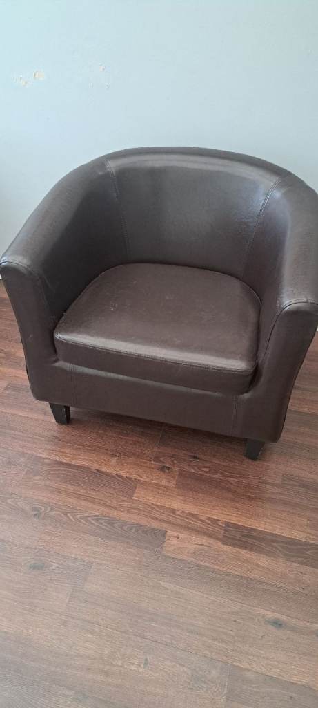 Brown leather effect tub chair