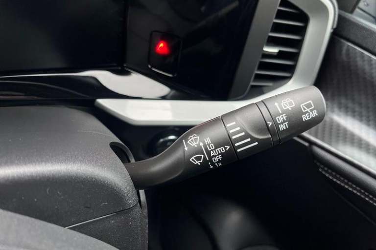 2023 Vauxhall Mokka 100kW Ultimate 50kWh 5dr Auto HATCHBACK ELECTRIC Automatic