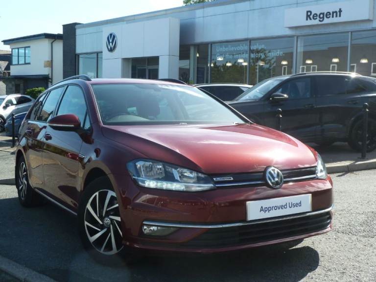 Volkswagen Golf 1.5 TSI 130 EVO Match 5dr Estate Petrol
