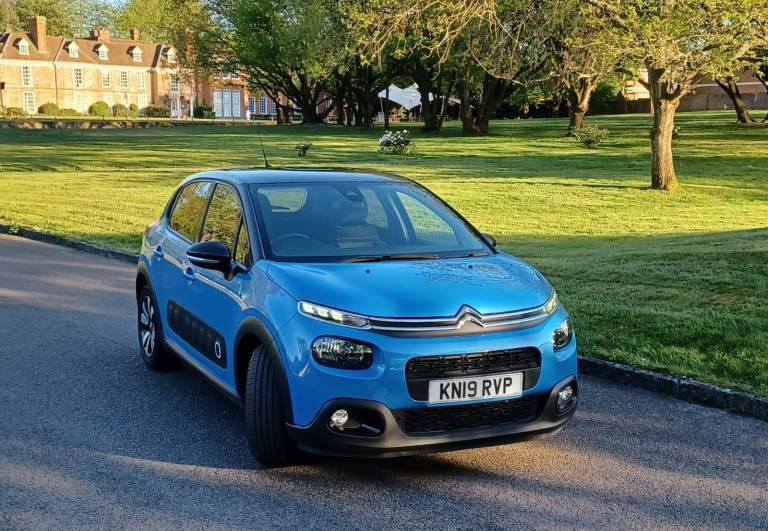 Citroen, C3, Hatchback, 2019, Manual, 1199 (cc), 5 doors