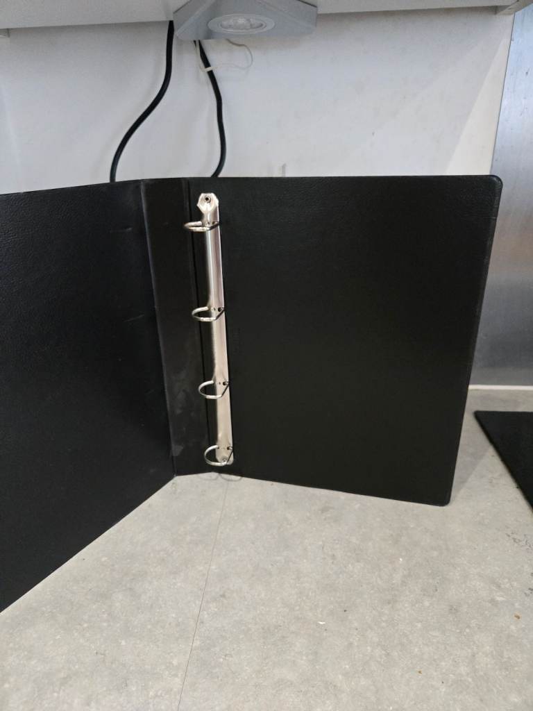 Fantastic esselte lever arch file