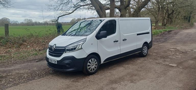 2019 Renault Trafic energy buisness 82k lwb l2 euro 6 finance available vivaro  PANEL VAN Diesel ...
