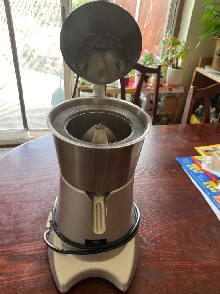 Chefs master CITRUS PRESS Juicer