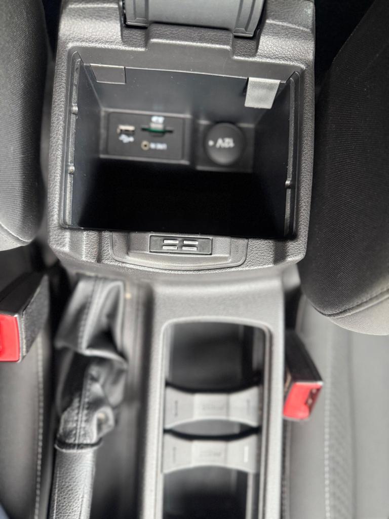 2015 Ford Focus 1.0 EcoBoost Zetec 5dr HATCHBACK PETROL Manual