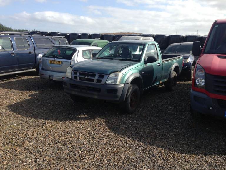 ISUZU RODEO  3.0 D 2006 LOW MILES SINGLE CAB IDEAL EXPORT OR UK USE RUNS FINE