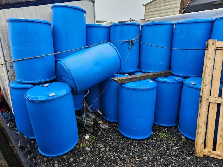 2x  used   200l   water--fuel barrels  £15