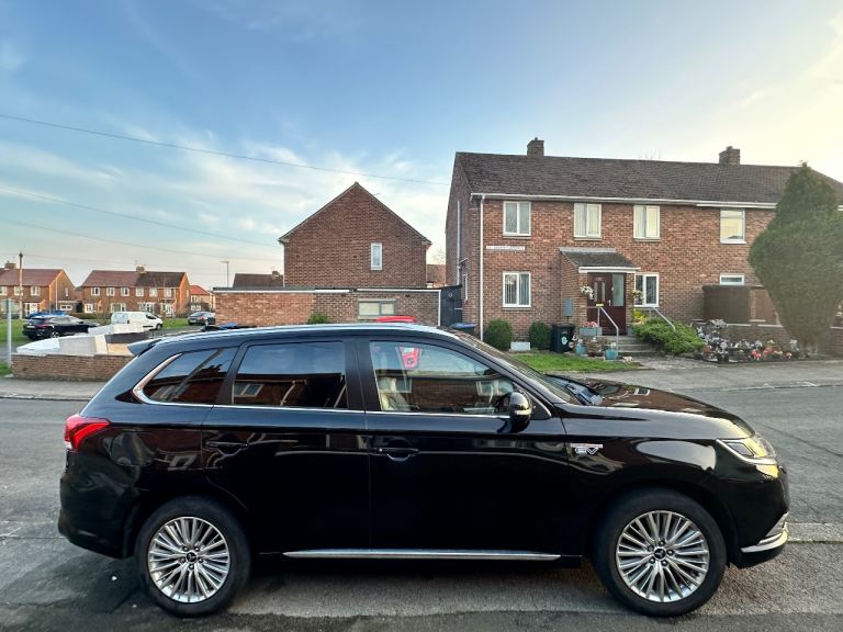 2019 Mitsubishi outlander Phev  2.4