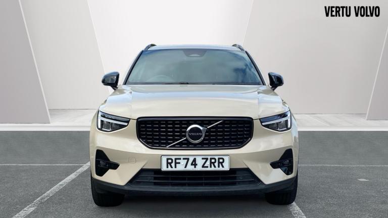 2025 Volvo XC40 2.0 B3P Plus Dark 5dr Auto Petrol Estate Estate Petrol Automatic