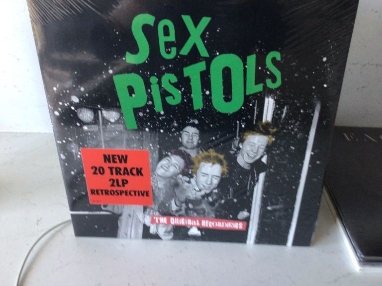 SEX PISTOLS THE ORIGINAL RECORDINGS DOuBlE ALBUM 