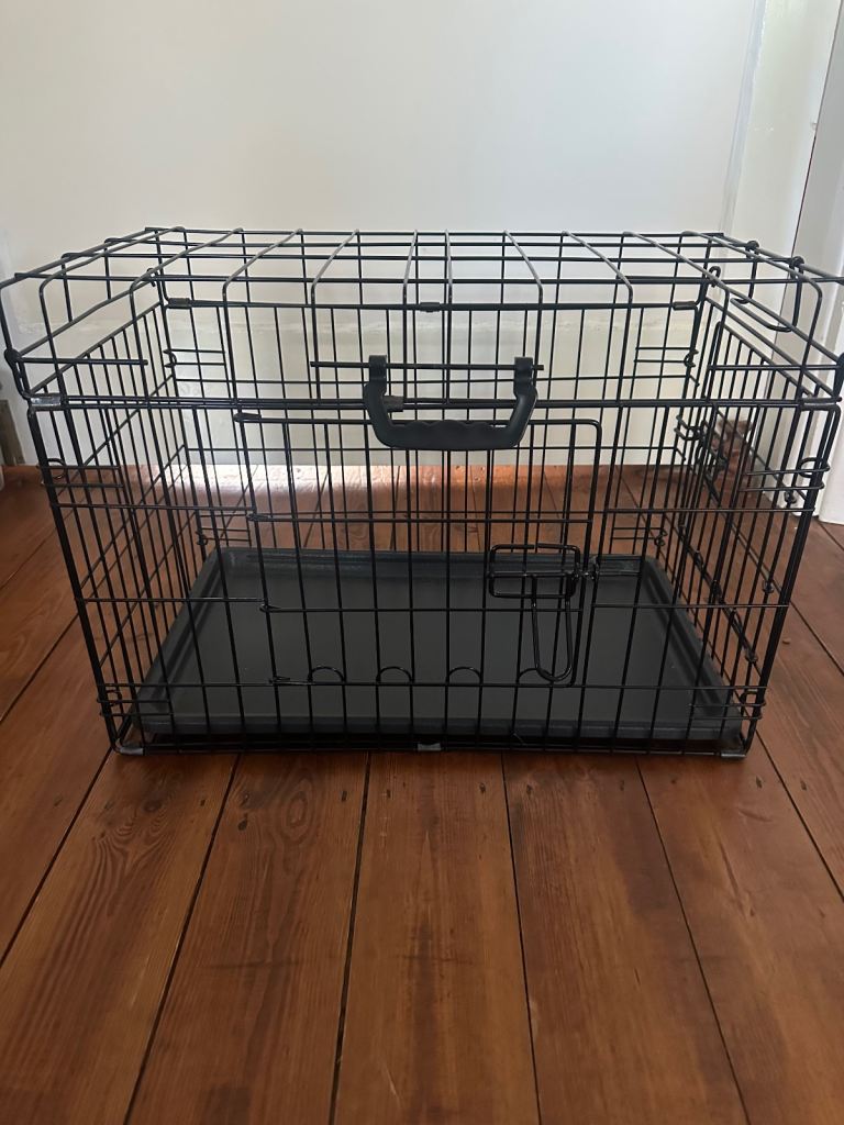 Pet crate - small dog or cat