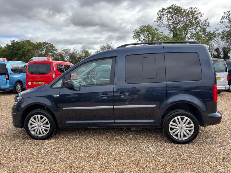VOLKSWAGEN CADDY DRIVE FROM WHEELCHAIR ACCESSIBLE VEHICLE 1.4 TSI BlueMotion