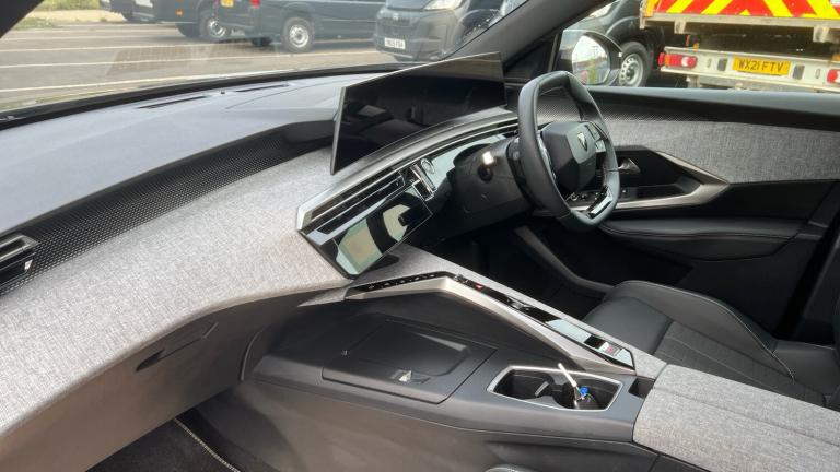 2025 Peugeot 3008 1.2 Hybrid 136 GT 5dr e-DSC6 Petrol Estate Estate Petrol Automatic