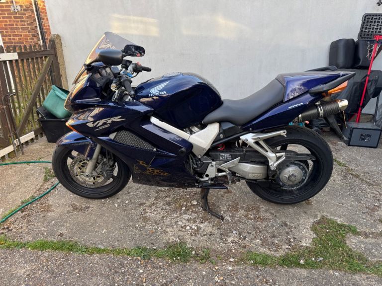 Honda, VFR, 2004, 782 (cc)