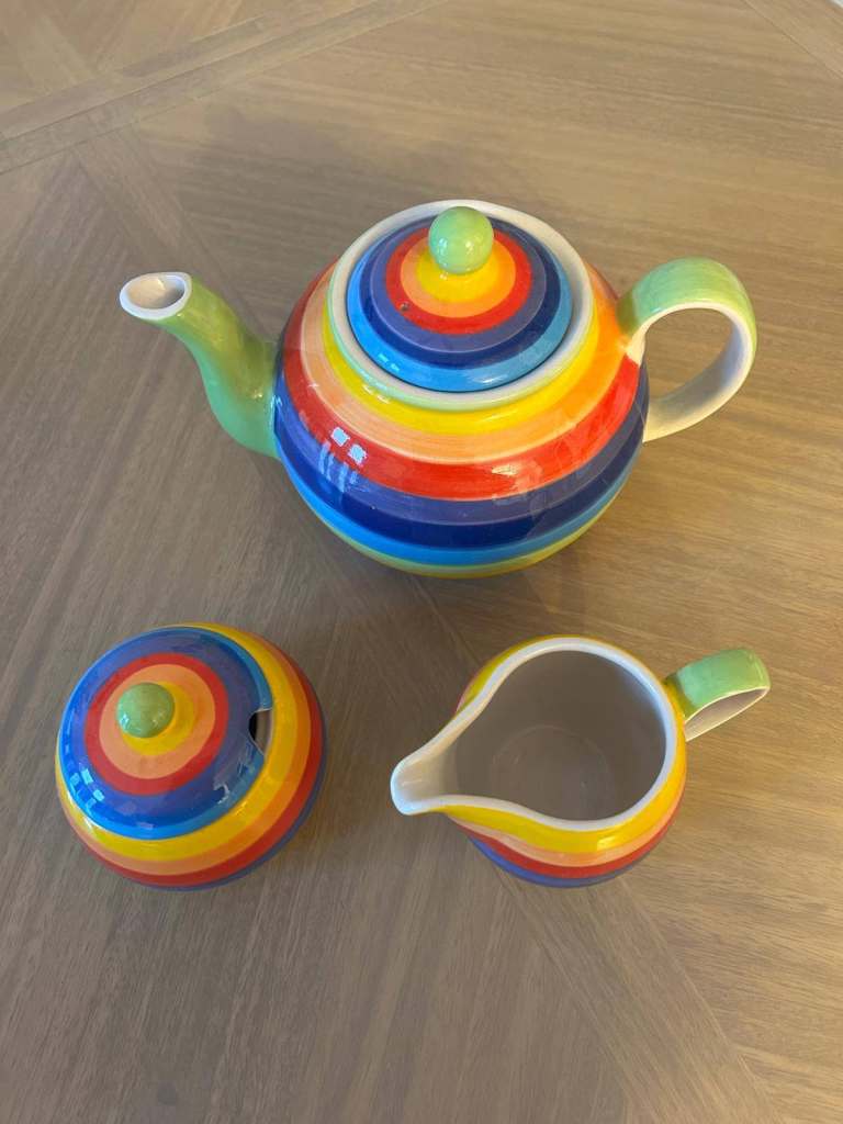 Namaste Rainbow Teapot Set – Good Condition
