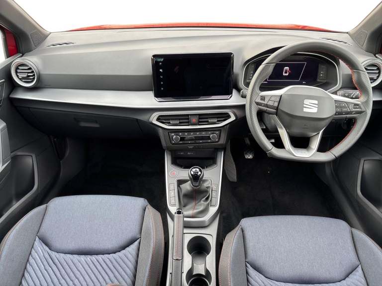 2025 SEAT Arona 1.0 TSI 115 FR Black Edition 5dr Hatchback PETROL Manual