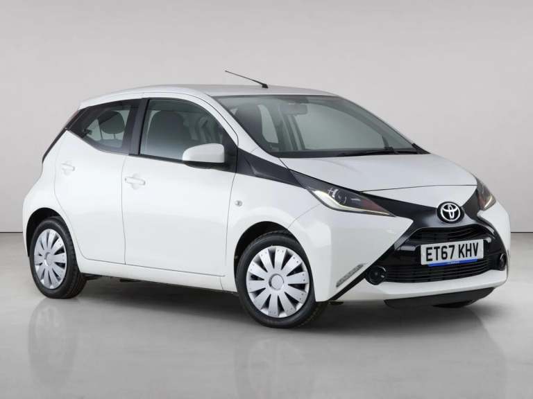 2018 Toyota AYGO 1.0 VVT-i x-play Euro 6 5dr Hatchback Petrol Manual
