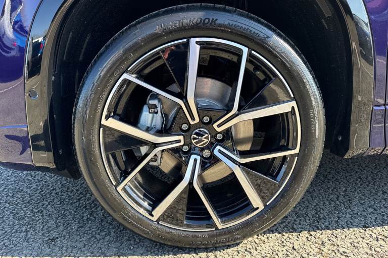 2025 Volkswagen Touran 1.5 eTSI R-Line 5dr DSG7 [7 Seat] Estate PETROL Automatic