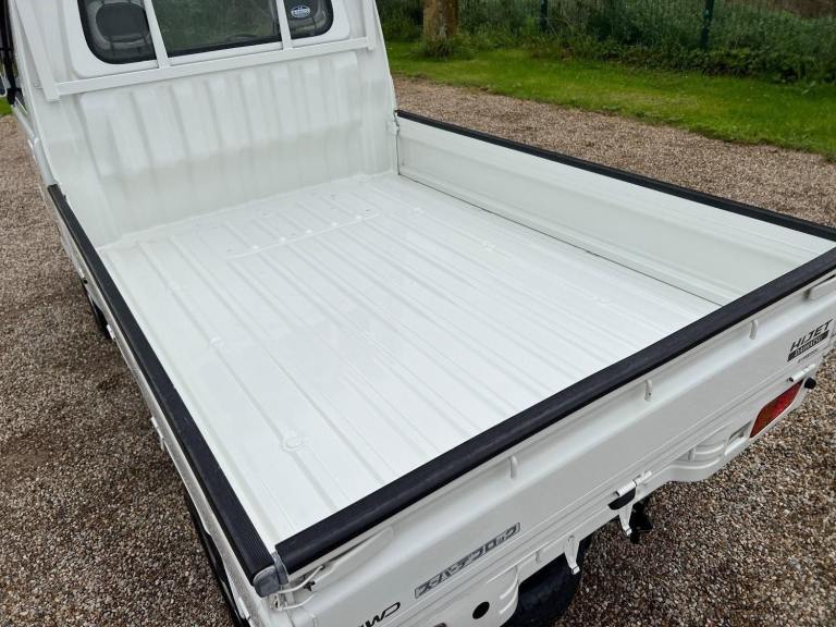 DAIHATSU HIJET PICK UP TRUCK 660cc 4X4 5 SPEED MANUAL ( LIKE SUZUKI CARRY )