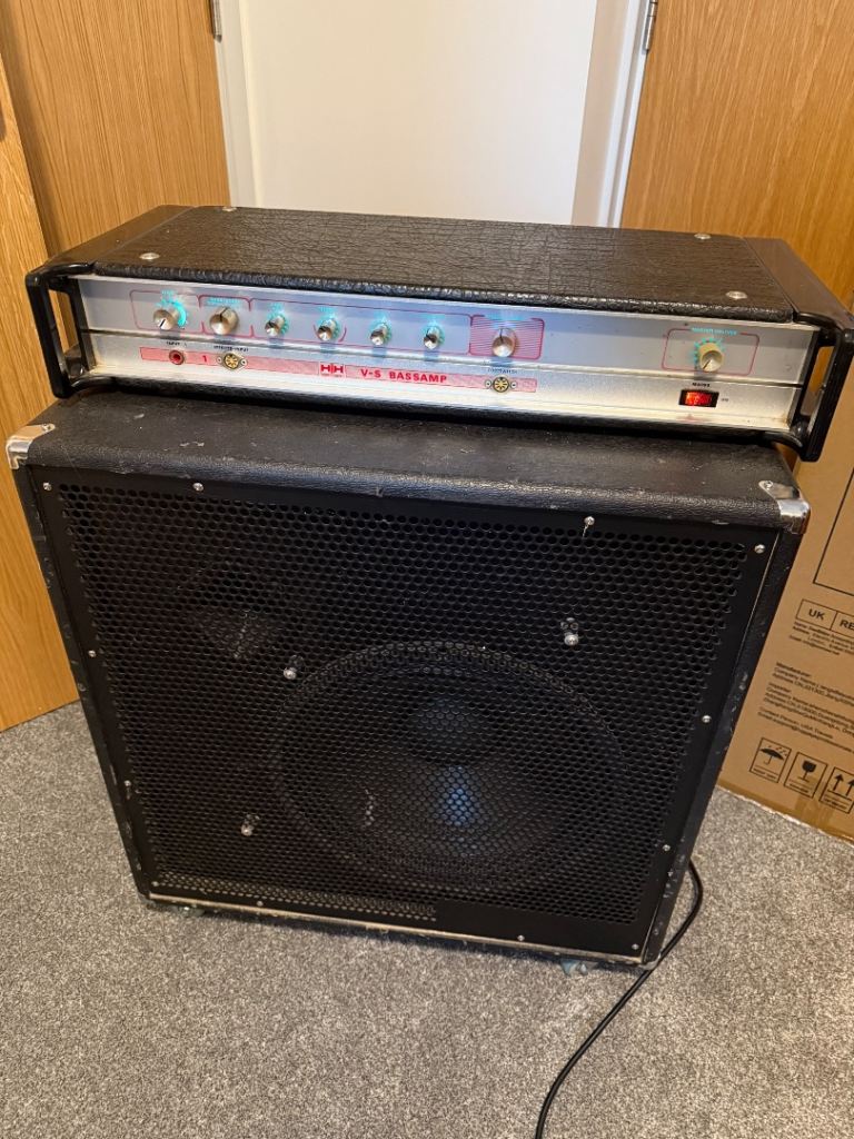 Stage amp and 15inch speaker cabinet