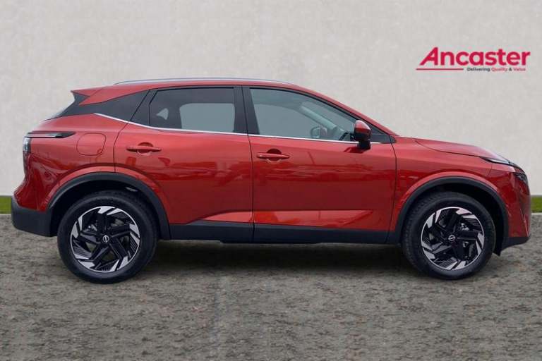 2025 Nissan Qashqai 1.3 DiG-T MH 158 N-Connecta [Glass Rf] 5dr Xtronic Automatic Hatchback Petrol...