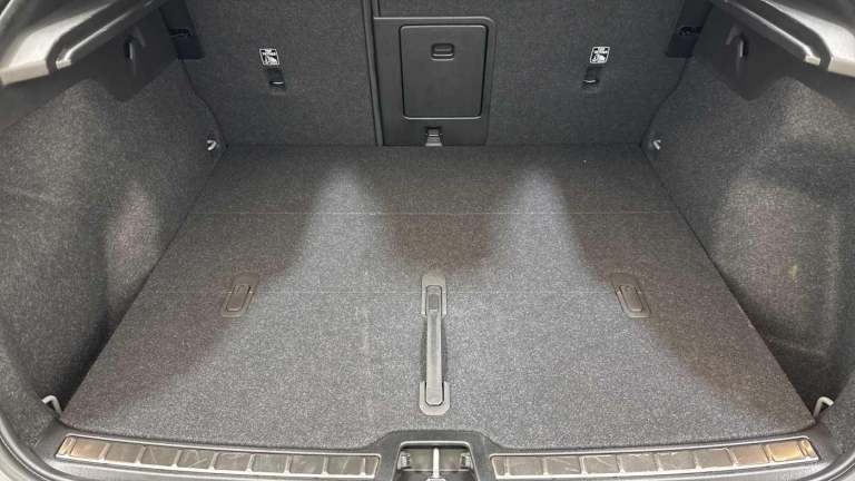 2025 Volvo EC40 Twin Motor 82kWh Plus SUV 5dr Electric Auto AWD (408 ps) ESTATE Electric Automatic