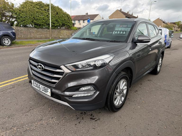 2016 Hyundai TUCSON 1.6 GDi Blue Drive SE SUV 5dr Petrol Manual Euro 6 (s/s) (132 ps) SUV Petrol ...