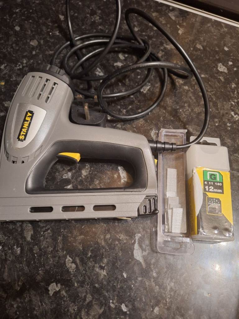 Electric Nailer/Stapler        
