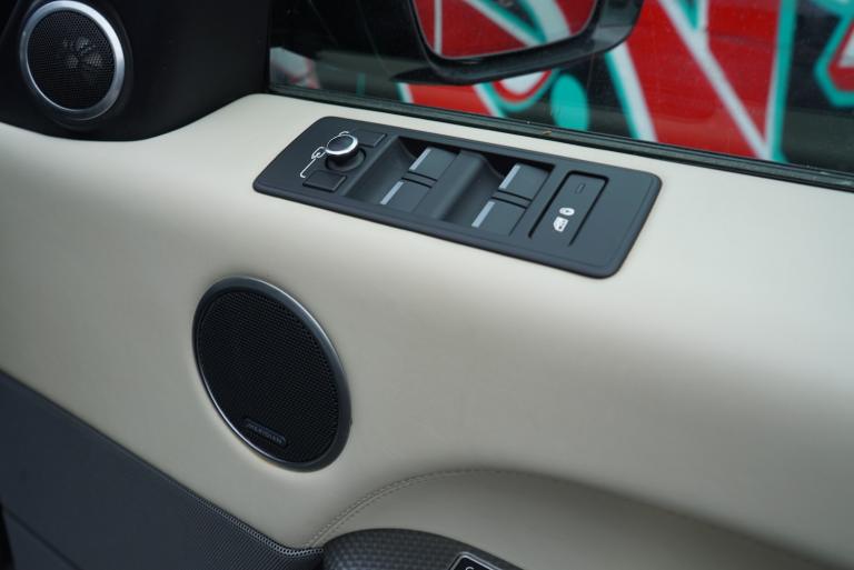 2017 Land Rover Range Rover Sport 3.0 SD V6 Autobiography Dynamic SUV 5dr