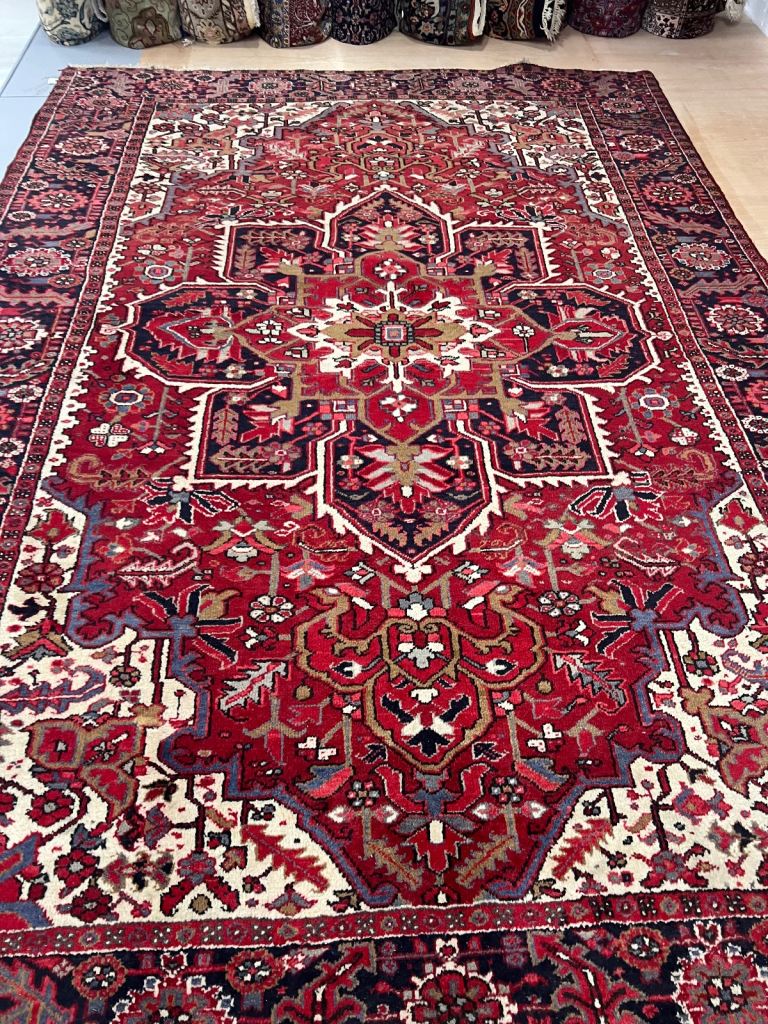 Persian heriaz rug 240x350cm