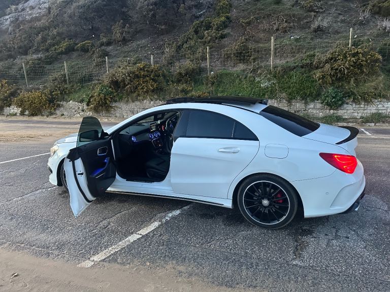 Mercedes-Benz, CLA, Saloon, 2016, Semi-Auto, 2143 (cc), 4 doors