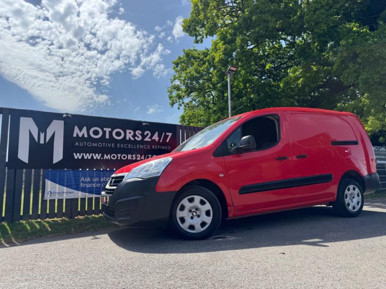 Peugeot Partner PARTNER 1.2 S 110BHP PETROL EURO 6+EX ROYAL MAIL!+FSH!+1