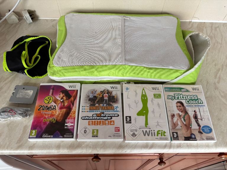 Nintendo Wii Balance Board and Bundle