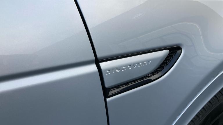 2021 Land Rover Discovery Sport 2.0 D200 R-Dynamic SE 5dr Auto Diesel Station Wagon Station Wagon...