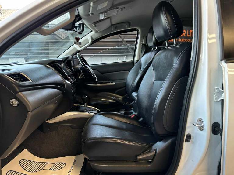 MITSUBISHI L200 2.4 DI-D DC Challenger White Auto Diesel 2020+NO VAT+1 OWNER!