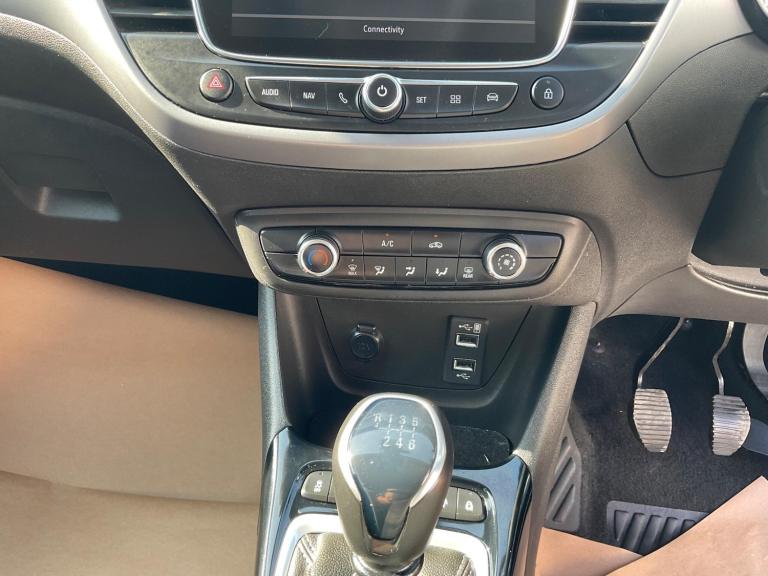 2021 Vauxhall Crossland 1.2 Turbo [130] SE Nav Premium 5dr HATCHBACK PETROL Manual